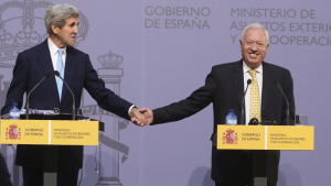 John Kerry y Margallo en la visita del político americano a España